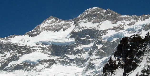 b-LANGTANG-TREK-pfb789tmnu8whl0868ptqoe0y13wfhomfa60u1yqyo